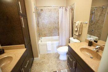 Corporate Suites Of Sobow Grande House Calgary