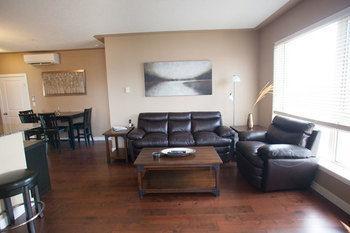 Hotel Corporate Suites Of Sobow Grande House Calgary